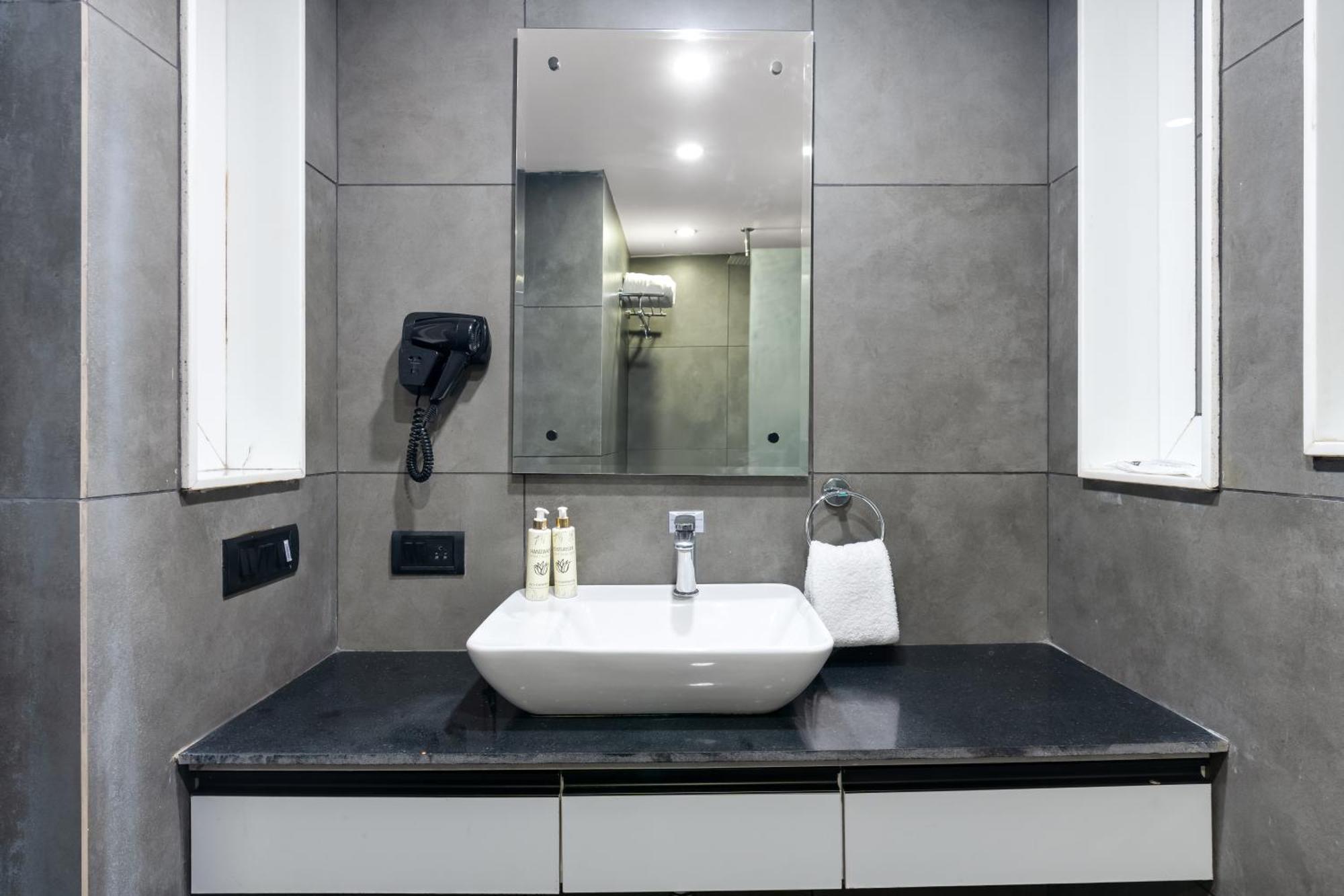 Bedchambers Serviced Apartments, Mg Road Gurgaon Exterior foto